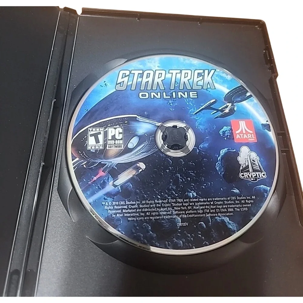 Star Trek Online PC DVD-ROM 2010 Atari Cryptic Studios Sci-Fi‎ Game Teen Kidcore